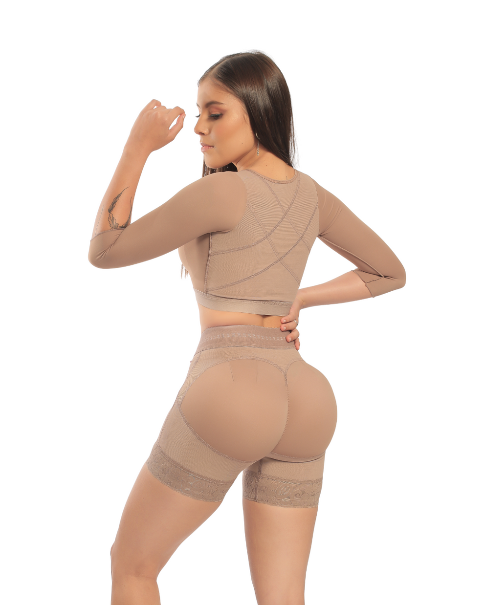 Short Levanta Cola